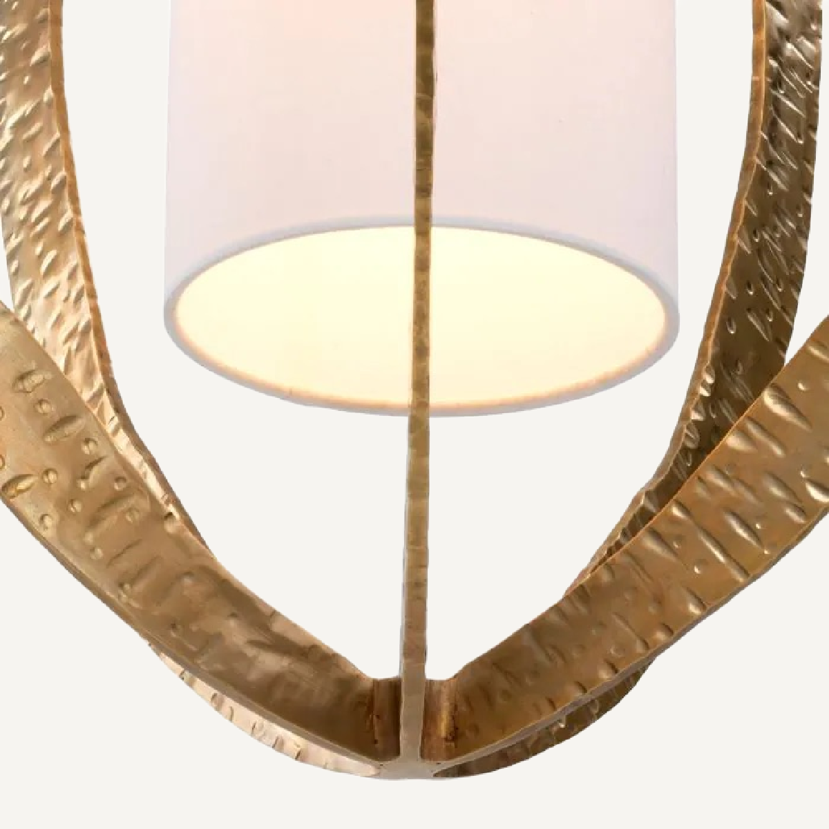 Lustre en laiton martelé