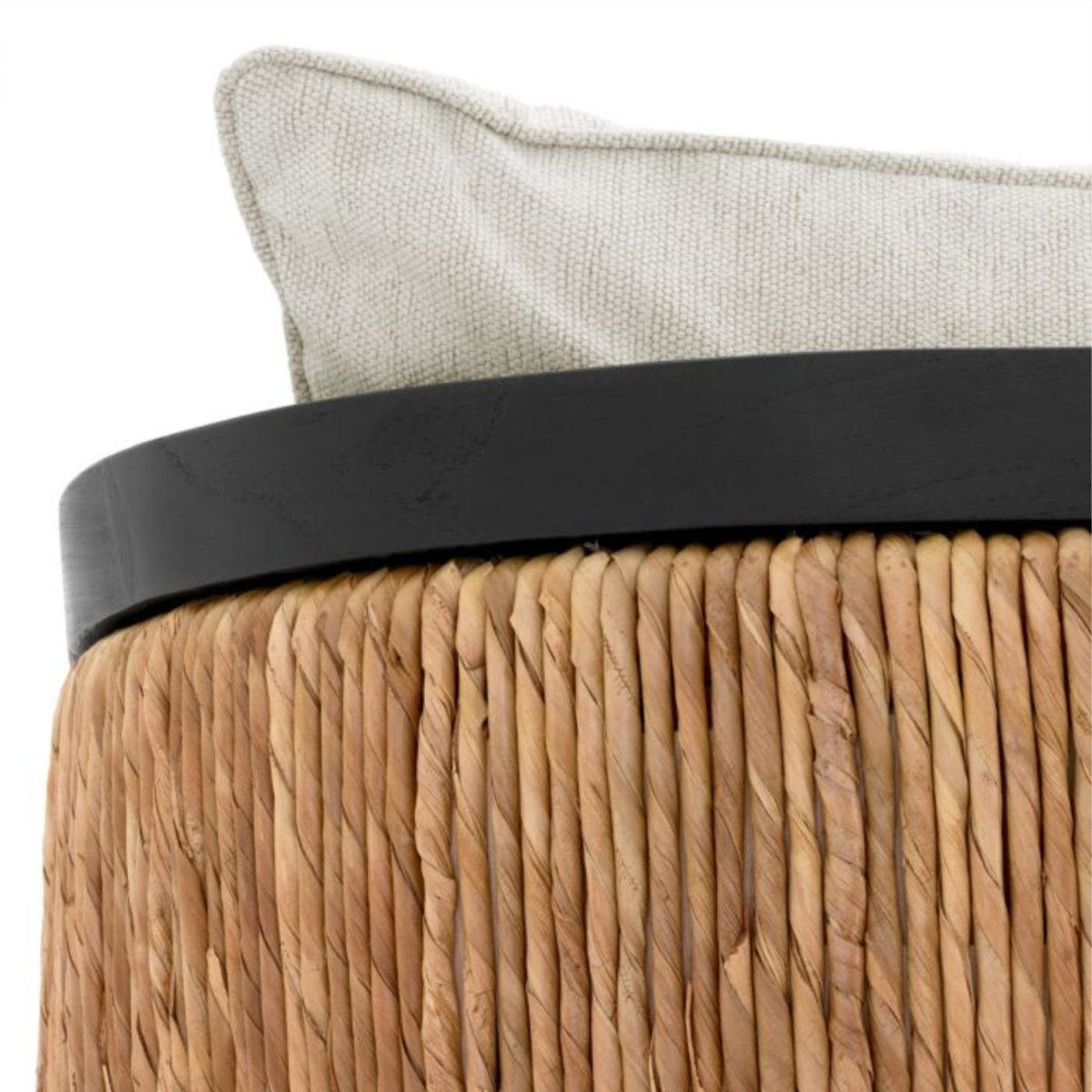 Fauteuil en rotin et tissu crème