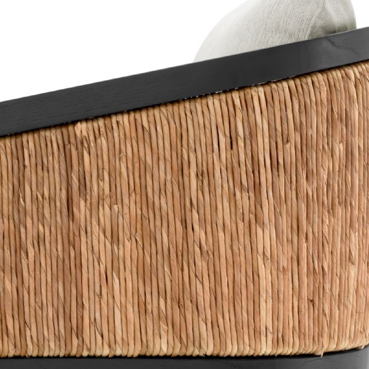 Fauteuil en rotin et tissu crème