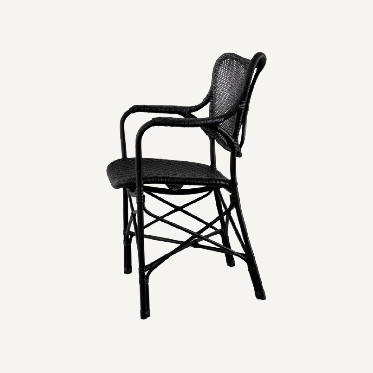 Chaise de salle à manger noire avec accoudoirs en rotin