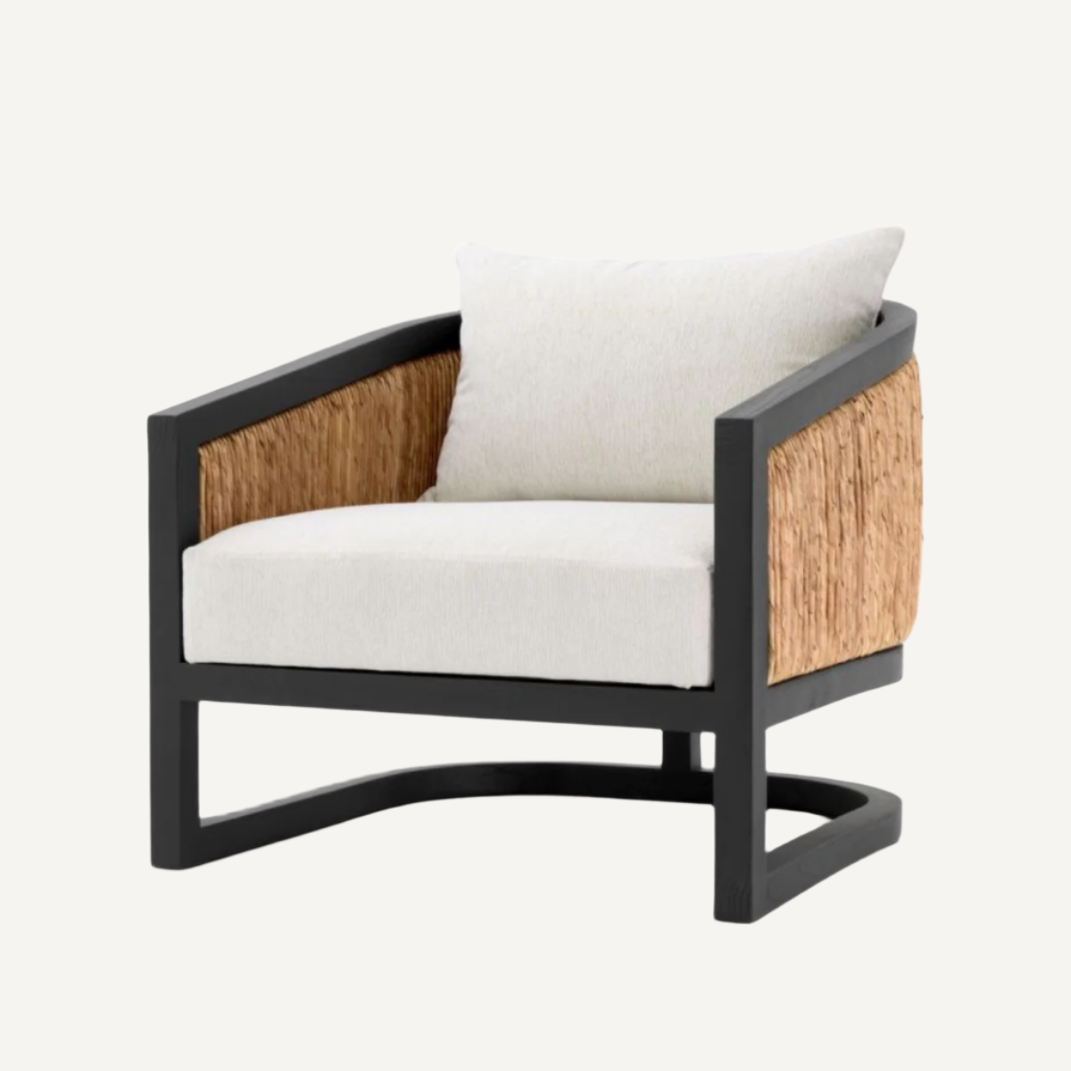 Fauteuil en rotin et tissu crème