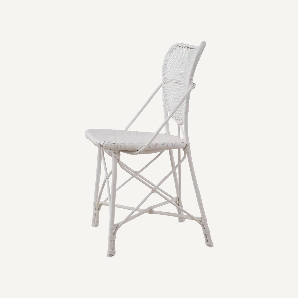 Chaise de salle à manger blanche en rotin